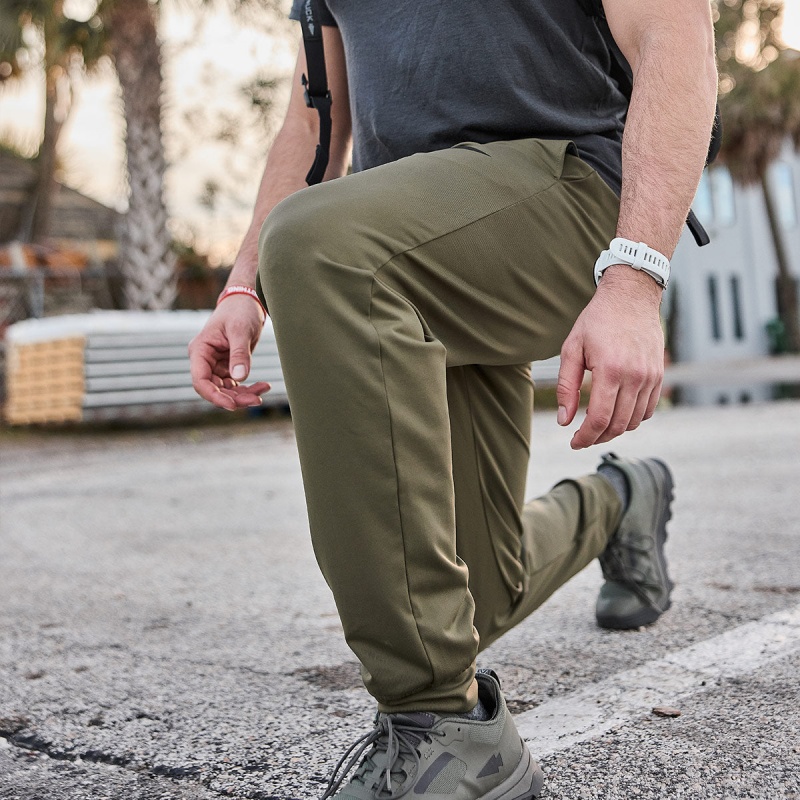 Green Men's Goruck Indestructible Performance Joggers Pants | SG-548201-RYP