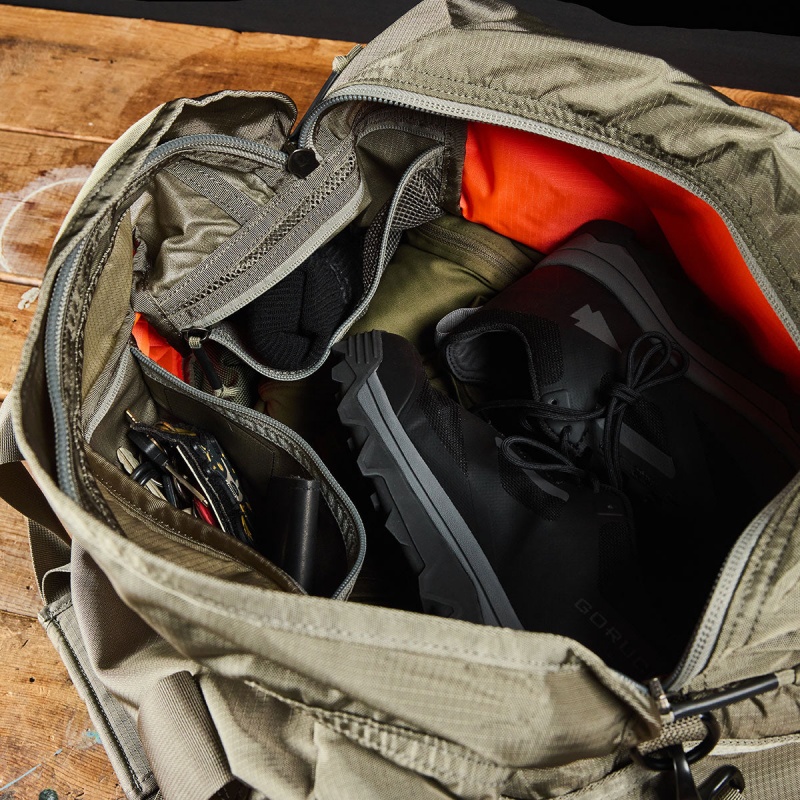 Grey / Orange Accessories Goruck Kit Bag / Shoe Compartment Ripstop ROBIC® (Includes Shoulder Strap) Bags | SG-159263-LRP