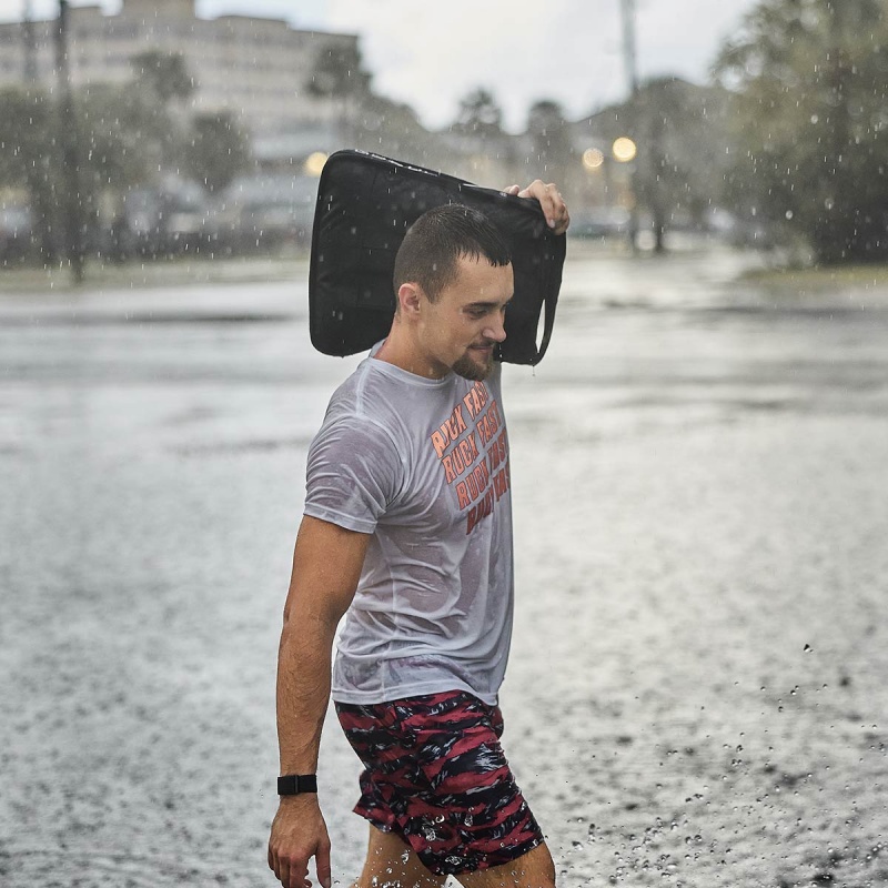 White Men's Goruck Ruck Fast T-Shirt | SG-827591-ISV